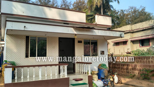 A man who was sleeping on  the terrace of a house  near a church at Tannirbavi has been found murdered on January 22, Monday morning.